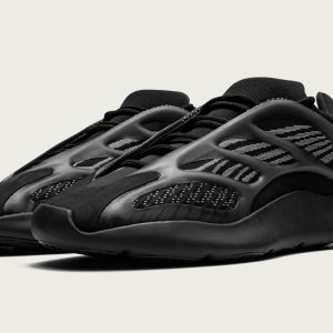 Adidas Yeezy 700 Alvah
