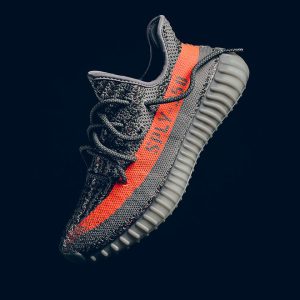 Adidas yeezy 350 v2 beluga reflective